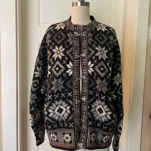 Women’s Dale of Norway Black and Gray Patterned Sweater